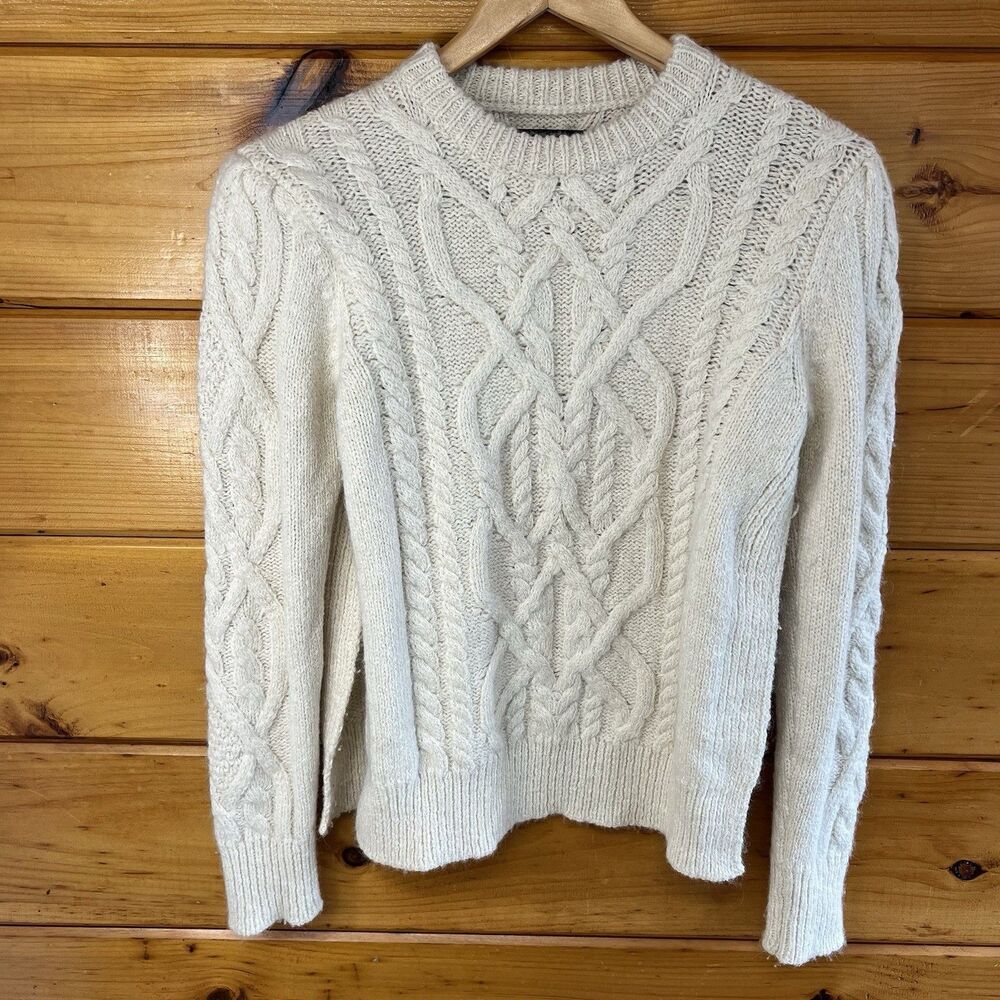 Chic Isabel Marant Womens Baby Alpaca Cream Crewneck Pullover Sweater Size 40 L - Picture 2 of 6
